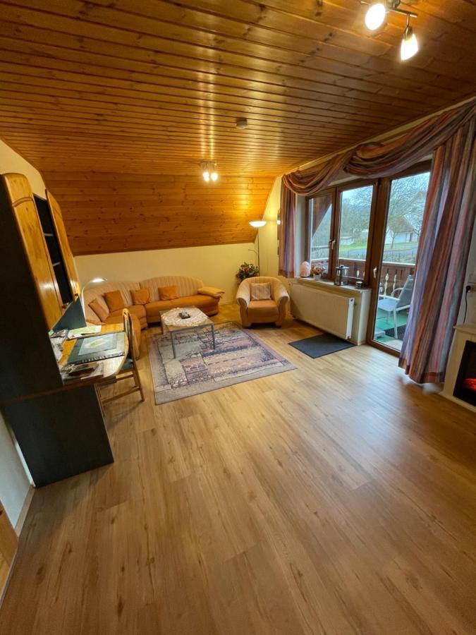 Ferienwohnung Beate Engelhardt Kleinern Exteriör bild