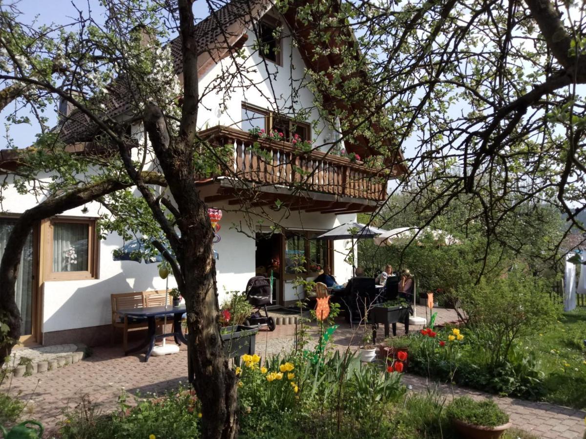 Ferienwohnung Beate Engelhardt Kleinern Exteriör bild